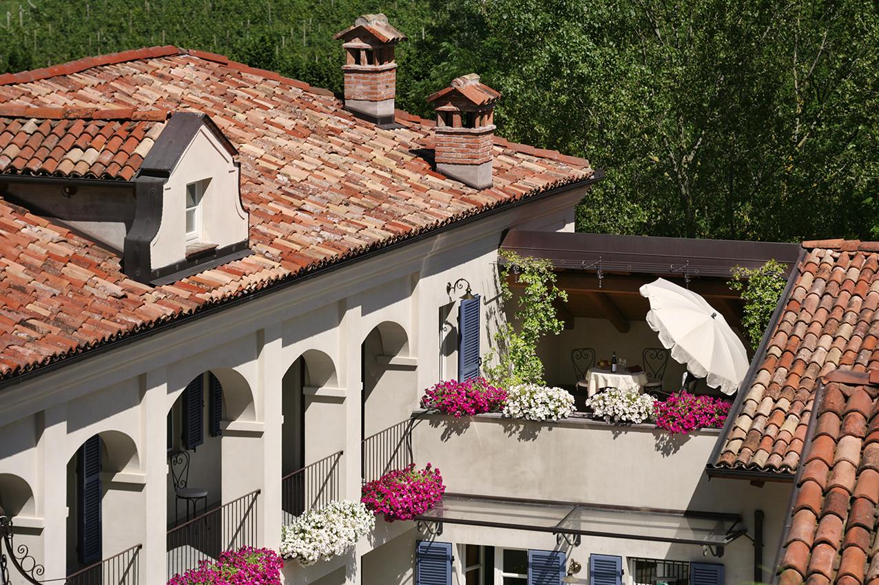 Marcarini Agriturismo Neviglie Exteriér fotografie