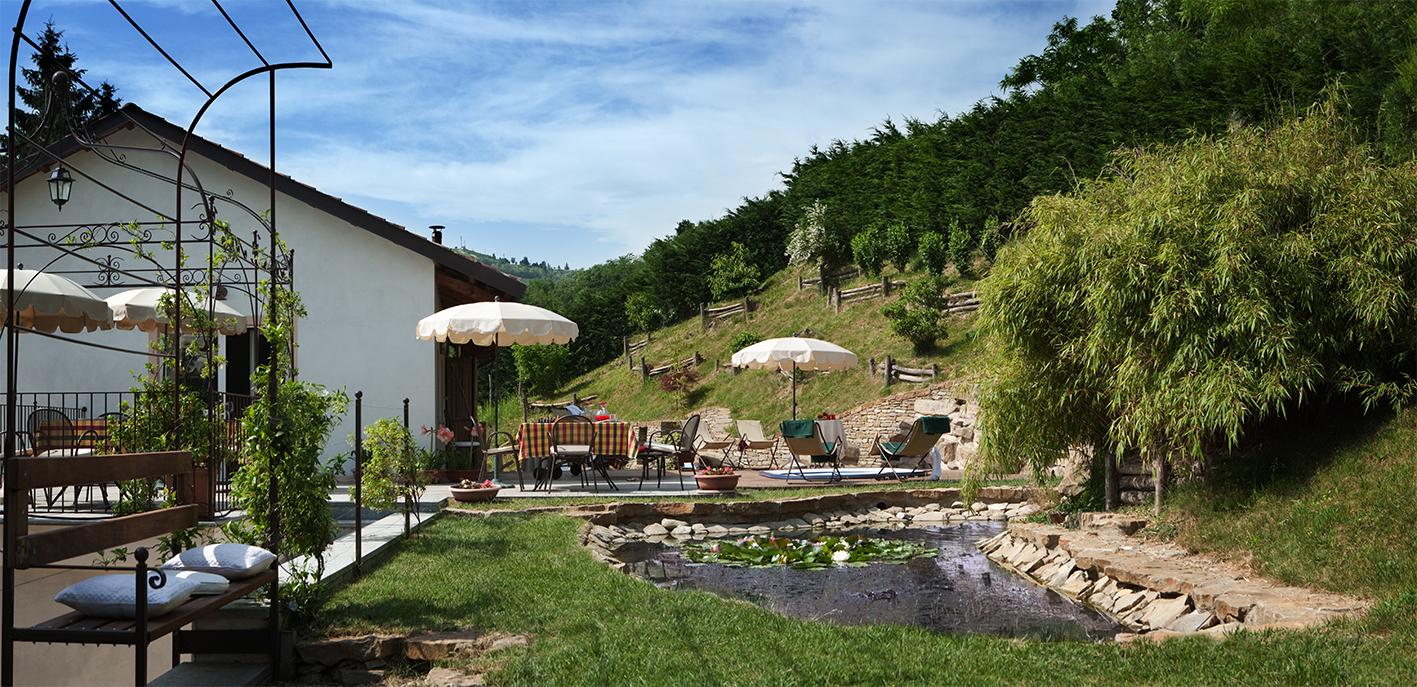 Marcarini Agriturismo Neviglie Exteriér fotografie